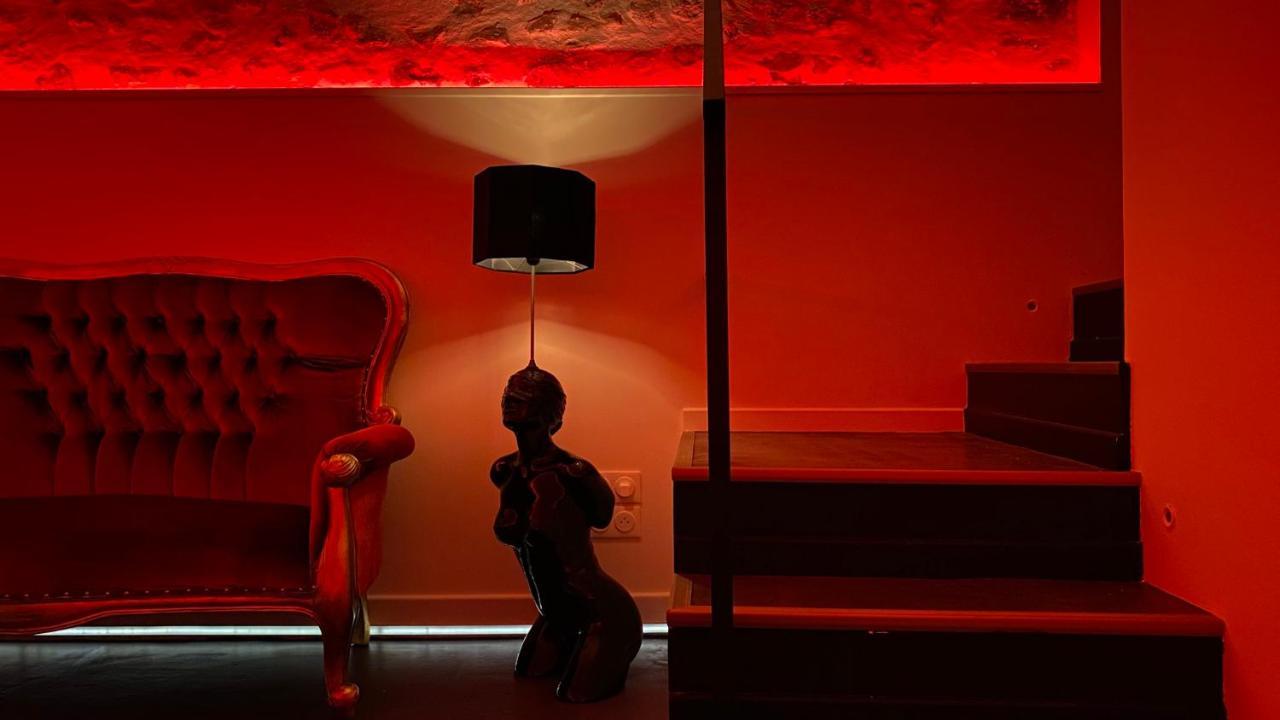 Nouveau - Luxure - Secret Suite - Jacuzzi Melun Ngoại thất bức ảnh